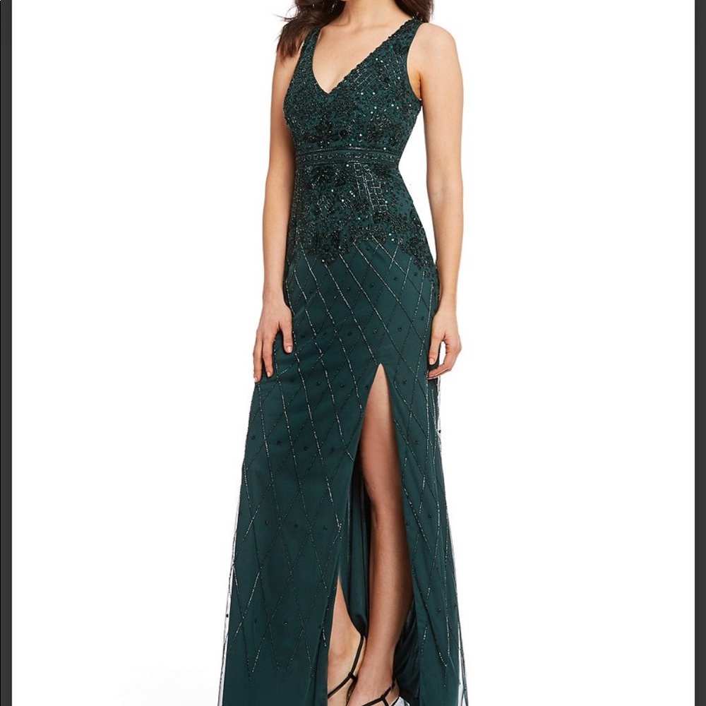 NWT Size 2 Dusty Emerald Adrianna Papell Gown